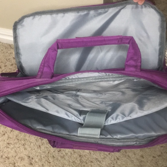 Laptop case - Picture 3 of 3